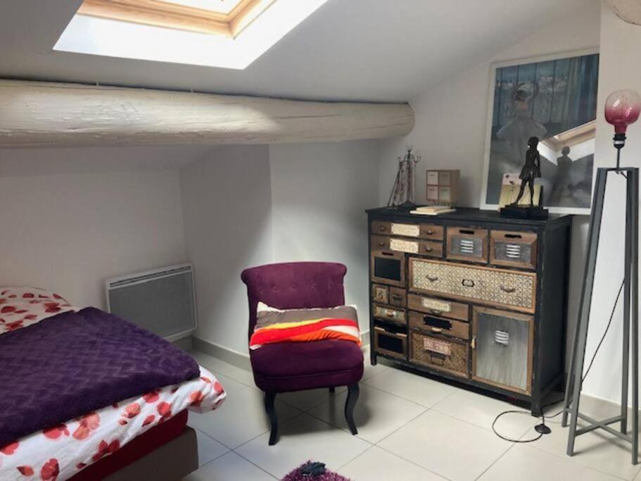 Apartamento Loft Au Coeur De Nimes Exterior foto